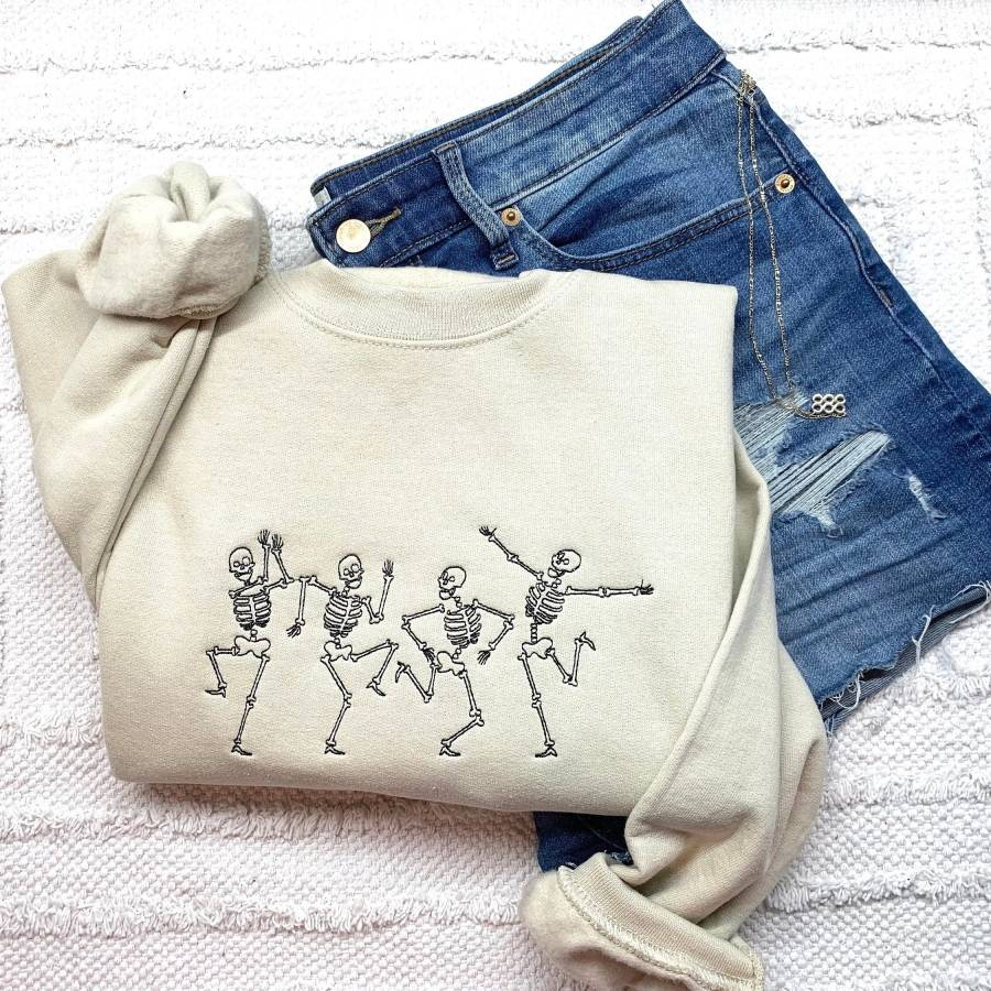 Dancing Skull Embroidered Sweatshirt